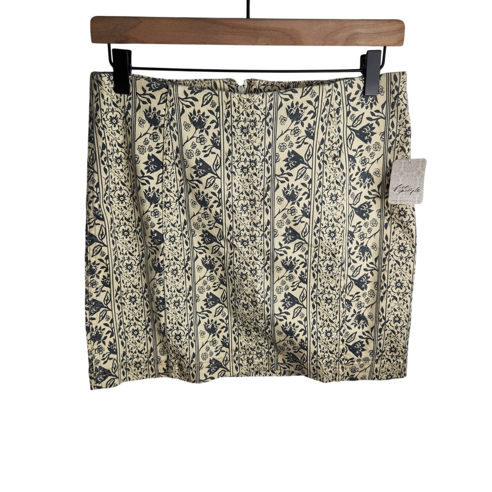Free People Modern Femme Novelty Skirt Size 10‎ Neutral Motif Blue Floral NEW